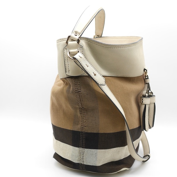 🍓BURBERRY Bucket Bag - Picture 3 of 16